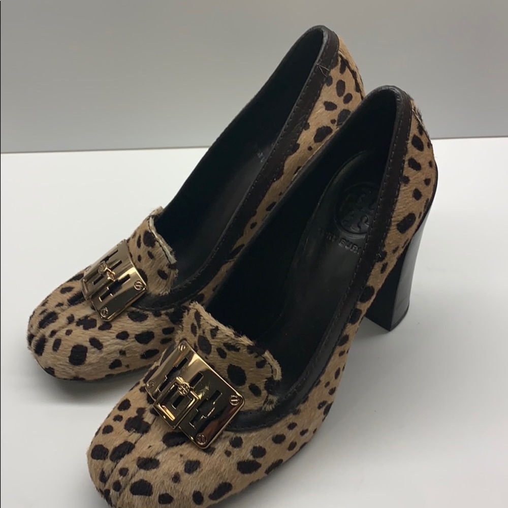 Shoes - Picture 4 of 5